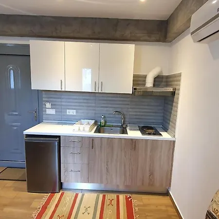 St.thomas Luxury Apartment *