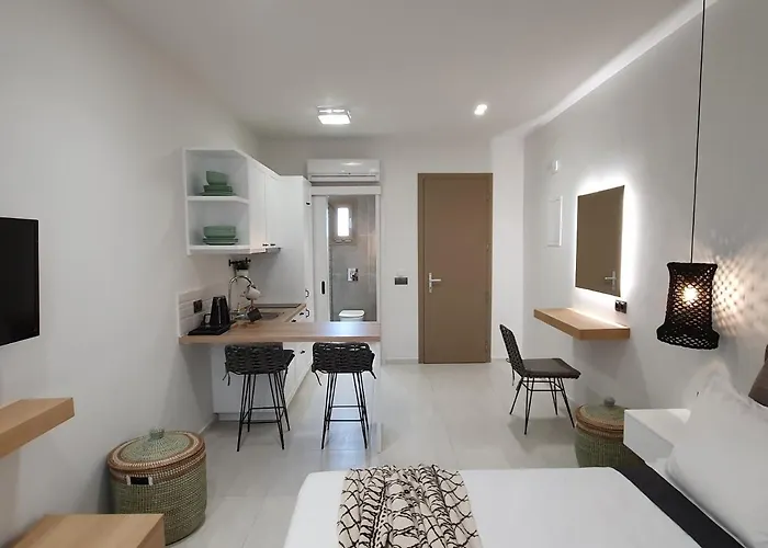 St.thomas Luxury Pefki